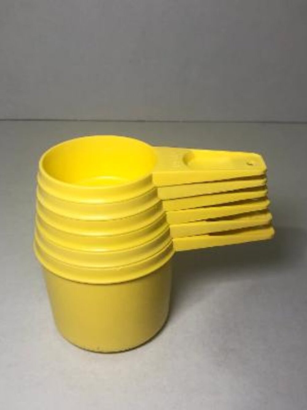 Vintage Tupperware Measuring Cups Yellow Nesting Set of 6 Made In USA